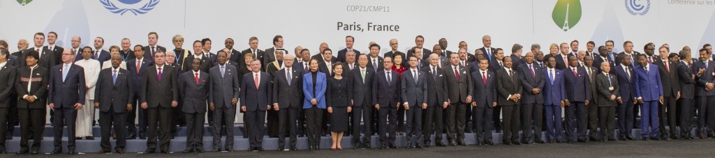 Family Photo of Leaders at COP21