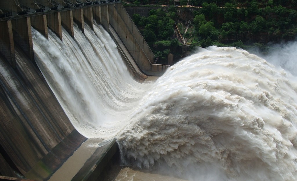 Srisailam-dam-with-gates-open-2